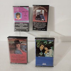 4 Vintage Country Music Cassette Tapes